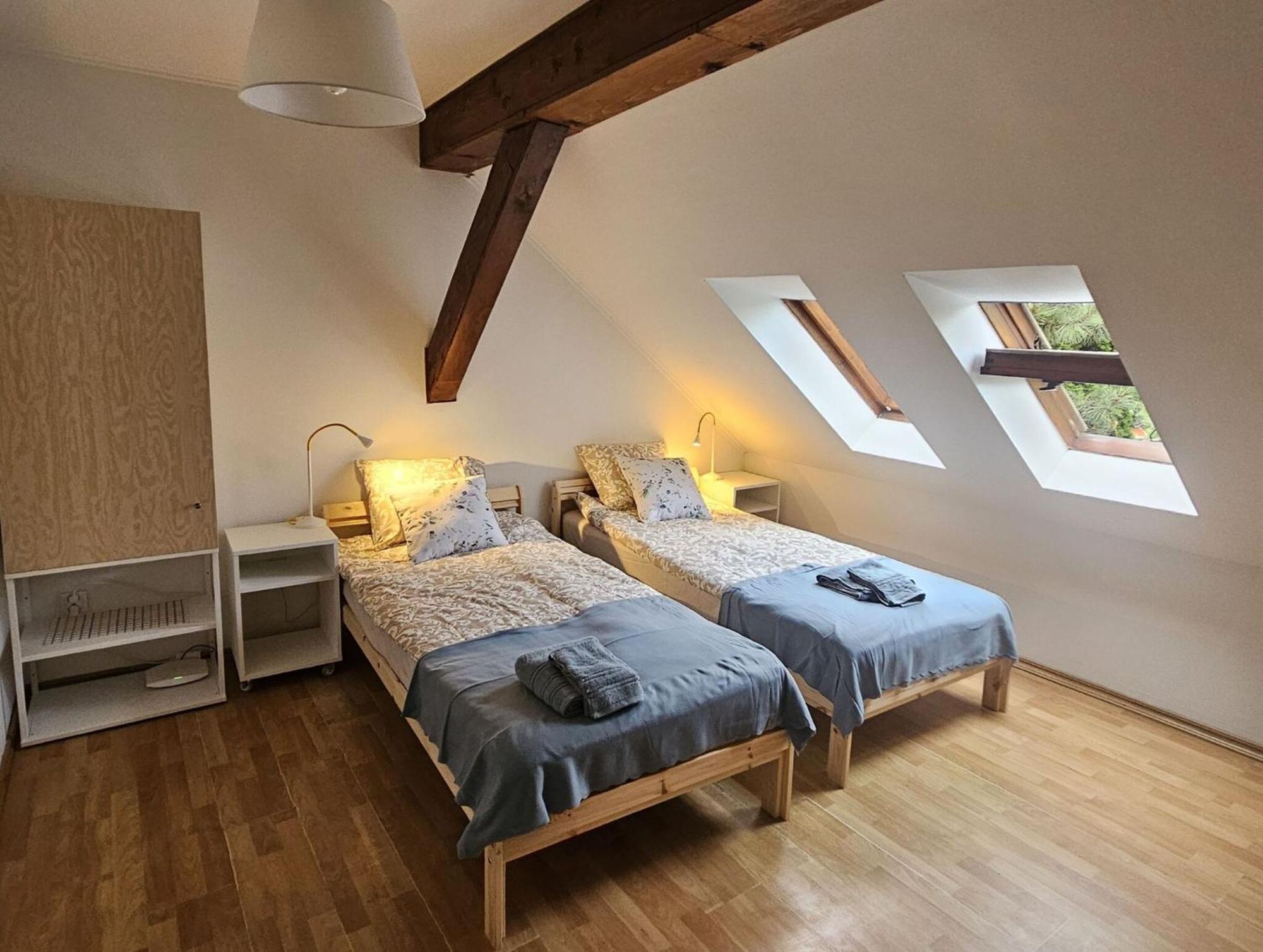 Park Apartment Cracovie Extérieur photo